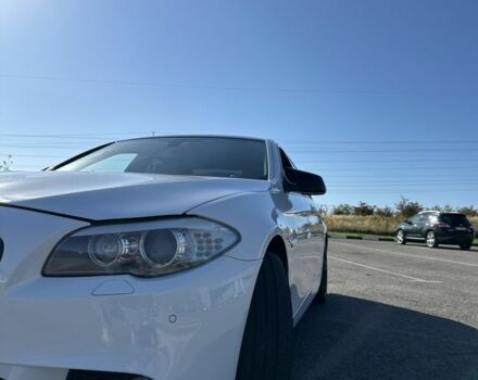 Белый БМВ 5 Серия, объемом двигателя 3 л и пробегом 202 тыс. км за 17600 $, фото 14 на Automoto.ua