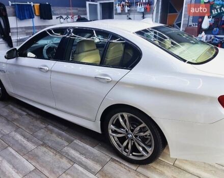 Белый БМВ 5 Серия, объемом двигателя 2.99 л и пробегом 150 тыс. км за 21000 $, фото 4 на Automoto.ua