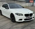 Белый БМВ 5 Серия, объемом двигателя 2.98 л и пробегом 228 тыс. км за 13599 $, фото 1 на Automoto.ua