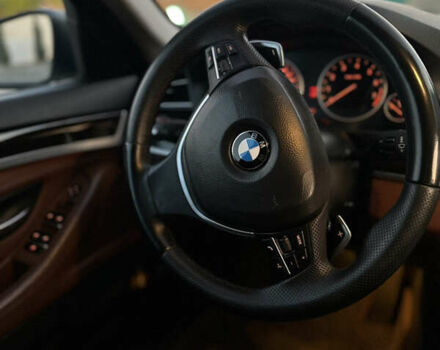 Белый БМВ 5 Серия, объемом двигателя 2 л и пробегом 235 тыс. км за 13700 $, фото 5 на Automoto.ua