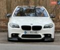 Белый БМВ 5 Серия, объемом двигателя 3 л и пробегом 287 тыс. км за 15550 $, фото 1 на Automoto.ua