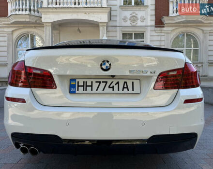 Білий БМВ 5 Серія, об'ємом двигуна 2.99 л та пробігом 330 тис. км за 18900 $, фото 8 на Automoto.ua