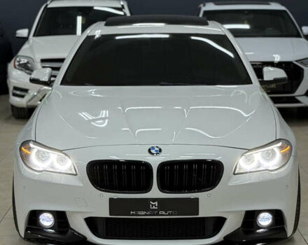 Білий БМВ 5 Серія, об'ємом двигуна 2.99 л та пробігом 330 тис. км за 19700 $, фото 9 на Automoto.ua