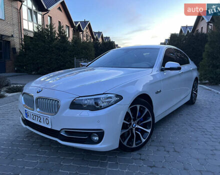Білий БМВ 5 Серія, об'ємом двигуна 3 л та пробігом 143 тис. км за 21000 $, фото 23 на Automoto.ua