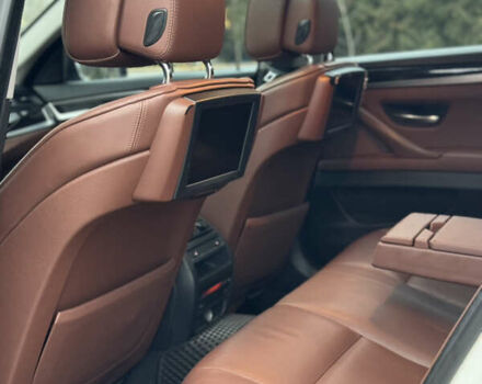 Белый БМВ 5 Серия, объемом двигателя 2.98 л и пробегом 262 тыс. км за 15500 $, фото 26 на Automoto.ua