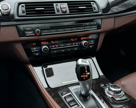 Белый БМВ 5 Серия, объемом двигателя 2.98 л и пробегом 262 тыс. км за 15500 $, фото 32 на Automoto.ua