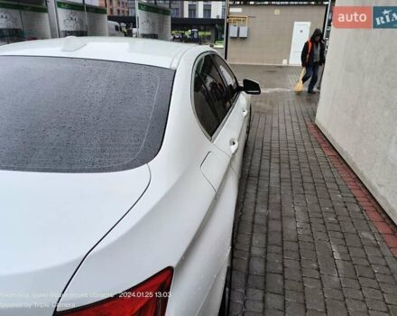 Білий БМВ 5 Серія, об'ємом двигуна 2 л та пробігом 211 тис. км за 12900 $, фото 7 на Automoto.ua