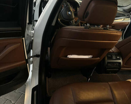 Белый БМВ 5 Серия, объемом двигателя 2 л и пробегом 235 тыс. км за 13700 $, фото 13 на Automoto.ua