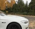 Білий БМВ 5 Серія, об'ємом двигуна 2 л та пробігом 240 тис. км за 13900 $, фото 10 на Automoto.ua