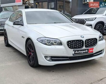 Білий БМВ 5 Серія, об'ємом двигуна 2 л та пробігом 213 тис. км за 13790 $, фото 4 на Automoto.ua