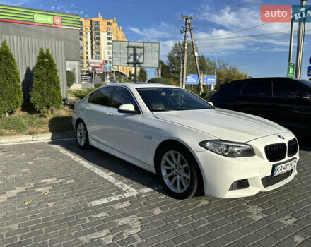 Белый БМВ 5 Серия, объемом двигателя 2.98 л и пробегом 157 тыс. км за 12500 $, фото 1 на Automoto.ua