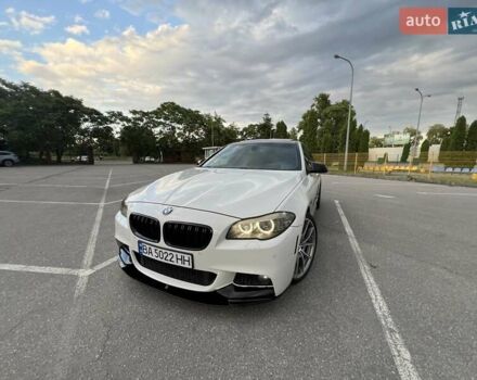 Білий БМВ 5 Серія, об'ємом двигуна 2.98 л та пробігом 234 тис. км за 17000 $, фото 8 на Automoto.ua