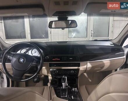 Білий БМВ 5 Серія, об'ємом двигуна 2 л та пробігом 214 тис. км за 14700 $, фото 11 на Automoto.ua