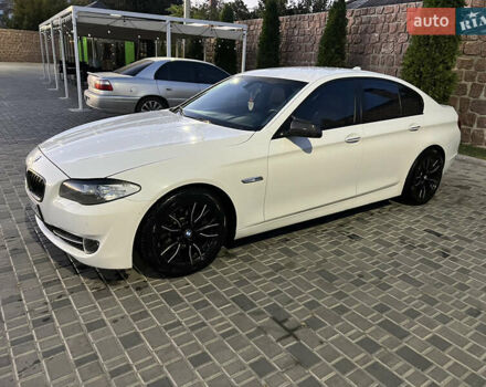 Белый БМВ 5 Серия, объемом двигателя 2 л и пробегом 270 тыс. км за 11500 $, фото 2 на Automoto.ua