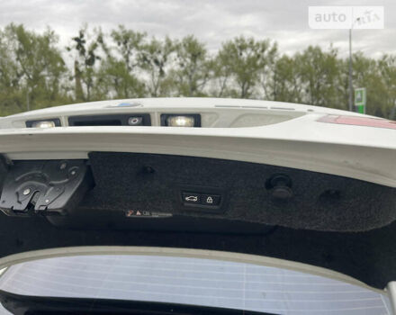 Белый БМВ 5 Серия, объемом двигателя 2.8 л и пробегом 295 тыс. км за 11500 $, фото 16 на Automoto.ua