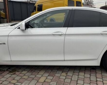 Білий БМВ 5 Серія, об'ємом двигуна 2 л та пробігом 290 тис. км за 14000 $, фото 1 на Automoto.ua