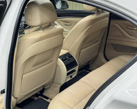 Білий БМВ 5 Серія, об'ємом двигуна 2 л та пробігом 220 тис. км за 14500 $, фото 23 на Automoto.ua