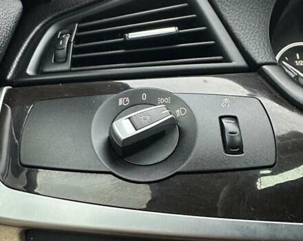 Белый БМВ 5 Серия, объемом двигателя 2 л и пробегом 259 тыс. км за 13000 $, фото 31 на Automoto.ua