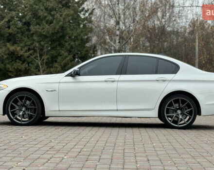 Белый БМВ 5 Серия, объемом двигателя 2.98 л и пробегом 262 тыс. км за 15500 $, фото 7 на Automoto.ua