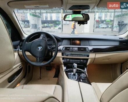 Білий БМВ 5 Серія, об'ємом двигуна 2 л та пробігом 211 тис. км за 12900 $, фото 11 на Automoto.ua