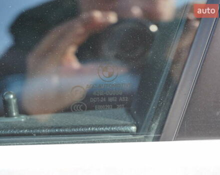 Белый БМВ 5 Серия, объемом двигателя 2 л и пробегом 270 тыс. км за 17700 $, фото 28 на Automoto.ua