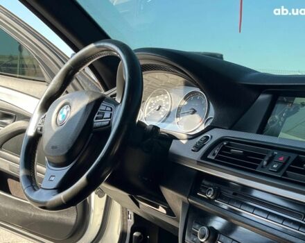 Білий БМВ 5 Серія, об'ємом двигуна 2 л та пробігом 215 тис. км за 12990 $, фото 9 на Automoto.ua
