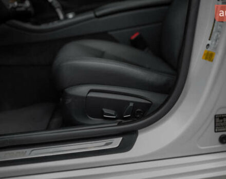 Белый БМВ 5 Серия, объемом двигателя 2 л и пробегом 282 тыс. км за 17500 $, фото 32 на Automoto.ua