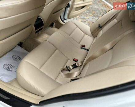 Белый БМВ 5 Серия, объемом двигателя 2 л и пробегом 125 тыс. км за 13499 $, фото 51 на Automoto.ua