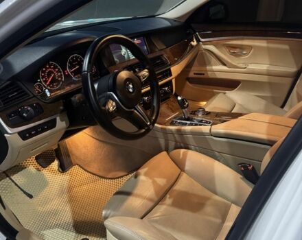 БМВ 5 Серия 2013 в Черновцах на Automoto.ua Белый БМВ 5 Серия, объемом двигателя 2 л и пробегом 225 тыс. км за 15500 $, фото 6 на Automoto.ua
