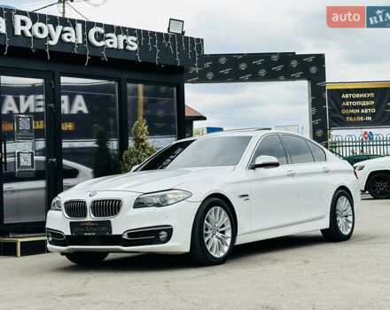Белый БМВ 5 Серия, объемом двигателя 2 л и пробегом 161 тыс. км за 17000 $, фото 5 на Automoto.ua