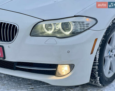 Білий БМВ 5 Серія, об'ємом двигуна 2 л та пробігом 167 тис. км за 12999 $, фото 10 на Automoto.ua