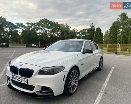 Білий БМВ 5 Серія, об'ємом двигуна 2.98 л та пробігом 234 тис. км за 17000 $, фото 5 на Automoto.ua
