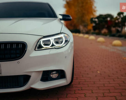 Белый БМВ 5 Серия, объемом двигателя 2 л и пробегом 282 тыс. км за 17500 $, фото 13 на Automoto.ua