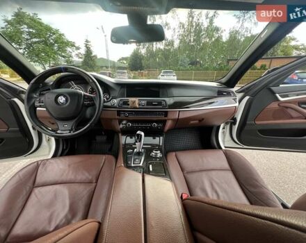 Білий БМВ 5 Серія, об'ємом двигуна 2.98 л та пробігом 234 тис. км за 17000 $, фото 14 на Automoto.ua