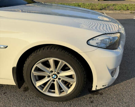 Білий БМВ 5 Серія, об'ємом двигуна 2 л та пробігом 147 тис. км за 14600 $, фото 9 на Automoto.ua