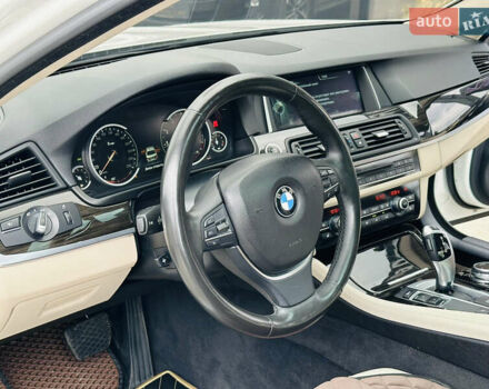 Белый БМВ 5 Серия, объемом двигателя 2 л и пробегом 161 тыс. км за 17000 $, фото 12 на Automoto.ua