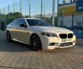Белый БМВ 5 Серия, объемом двигателя 2.98 л и пробегом 221 тыс. км за 17200 $, фото 1 на Automoto.ua