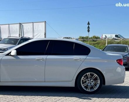 Білий БМВ 5 Серія, об'ємом двигуна 2 л та пробігом 215 тис. км за 12990 $, фото 41 на Automoto.ua