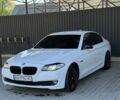 Белый БМВ 5 Серия, объемом двигателя 2 л и пробегом 298 тыс. км за 11600 $, фото 1 на Automoto.ua