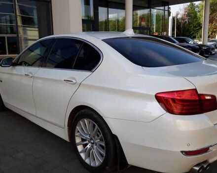 Белый БМВ 5 Серия, объемом двигателя 2 л и пробегом 206 тыс. км за 18000 $, фото 3 на Automoto.ua