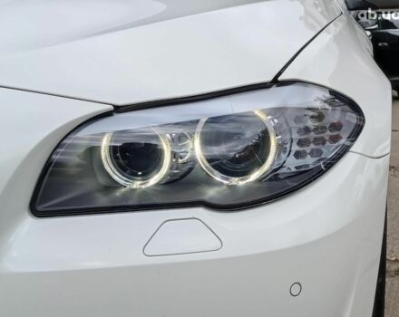 Белый БМВ 5 Серия, объемом двигателя 2 л и пробегом 213 тыс. км за 13740 $, фото 2 на Automoto.ua