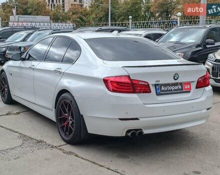 Білий БМВ 5 Серія, об'ємом двигуна 2 л та пробігом 213 тис. км за 13790 $, фото 10 на Automoto.ua