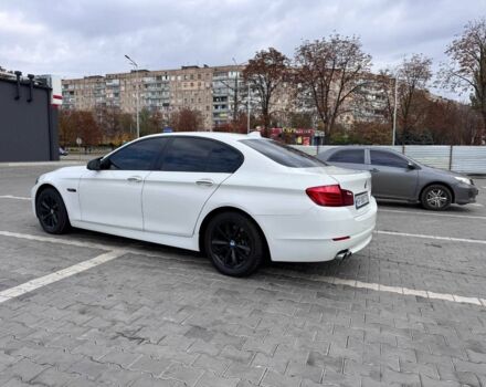 Белый БМВ 5 Серия, объемом двигателя 2 л и пробегом 180 тыс. км за 13300 $, фото 5 на Automoto.ua