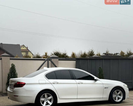 Белый БМВ 5 Серия, объемом двигателя 2 л и пробегом 241 тыс. км за 19000 $, фото 4 на Automoto.ua