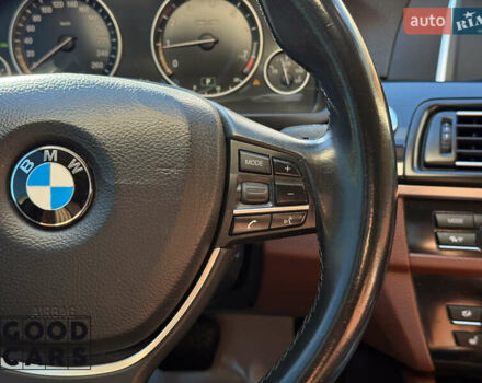 БМВ 5 Серия 2013 в Одессе на Automoto.ua Белый БМВ 5 Серия, объемом двигателя 2 л и пробегом 187 тыс. км за 15500 $, фото 21 на Automoto.ua