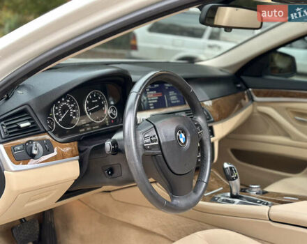 Белый БМВ 5 Серия, объемом двигателя 2 л и пробегом 125 тыс. км за 13499 $, фото 35 на Automoto.ua