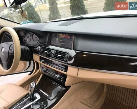 Білий БМВ 5 Серія, об'ємом двигуна 2 л та пробігом 215 тис. км за 13500 $, фото 15 на Automoto.ua
