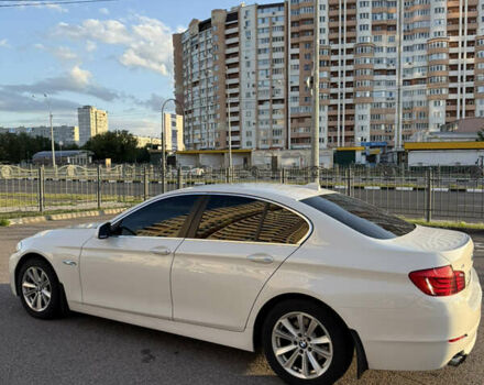 Білий БМВ 5 Серія, об'ємом двигуна 2 л та пробігом 147 тис. км за 14600 $, фото 2 на Automoto.ua