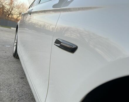 Белый БМВ 5 Серия, объемом двигателя 2 л и пробегом 163 тыс. км за 16850 $, фото 6 на Automoto.ua