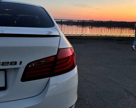 Белый БМВ 5 Серия, объемом двигателя 2 л и пробегом 196 тыс. км за 14300 $, фото 13 на Automoto.ua